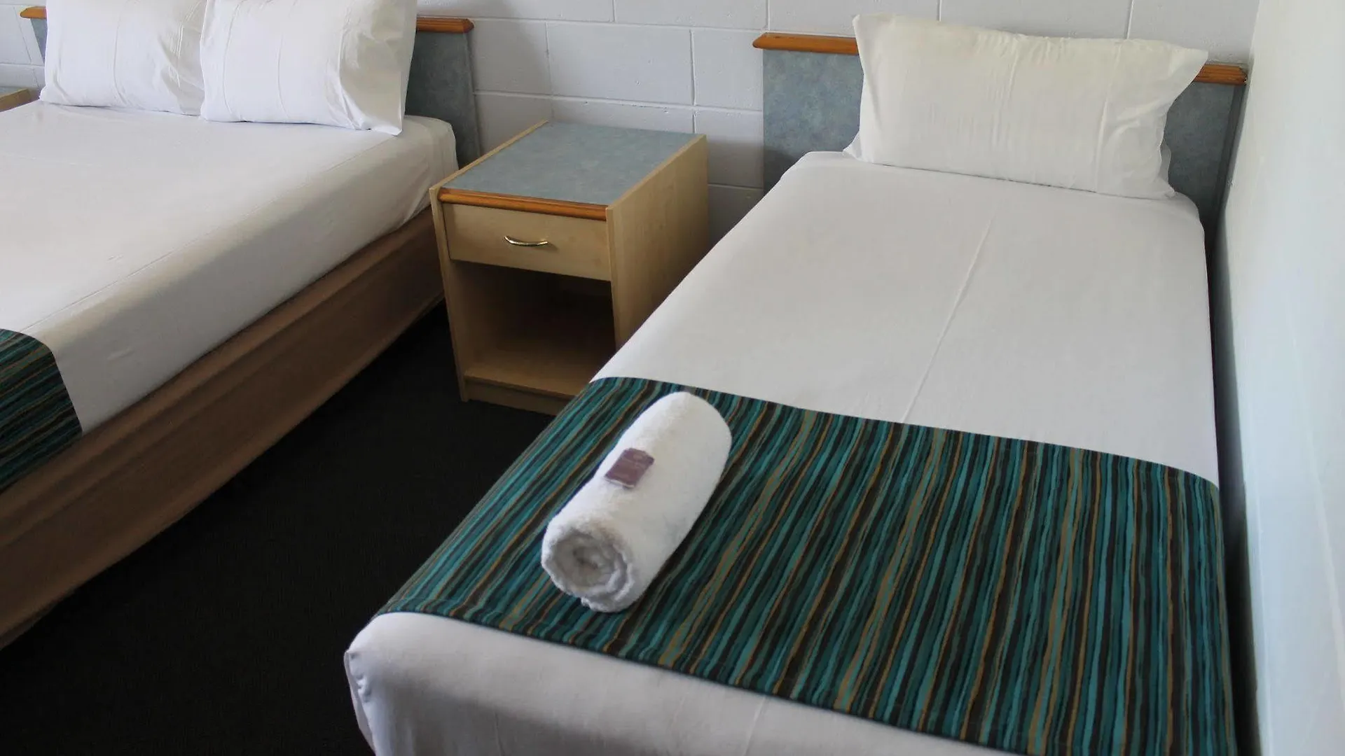 Rocky Glen Hotel Motel Gladstone